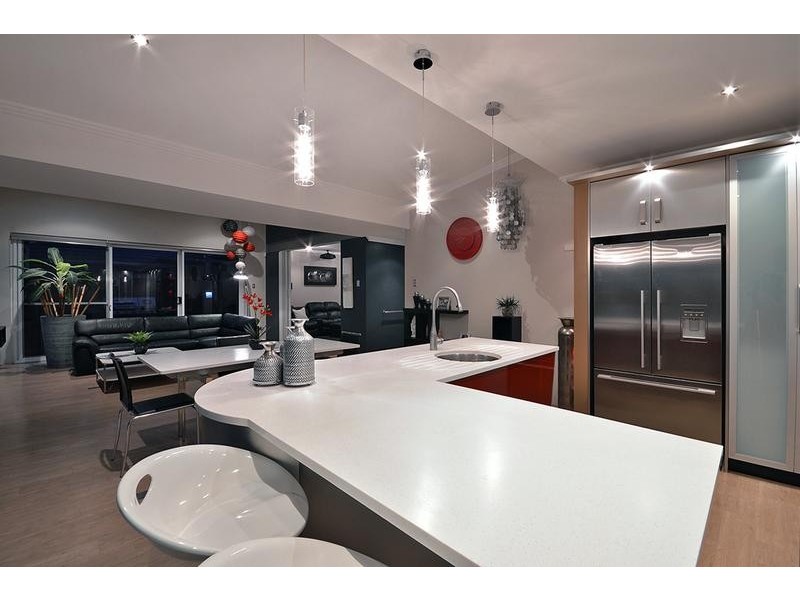 17 Belhaven Tce, Quinns Rocks WA 6030