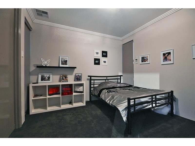 17 Belhaven Tce, Quinns Rocks WA 6030