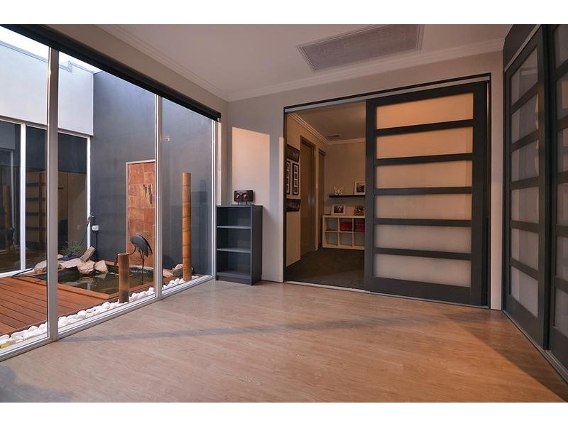 17 Belhaven Tce, Quinns Rocks WA 6030