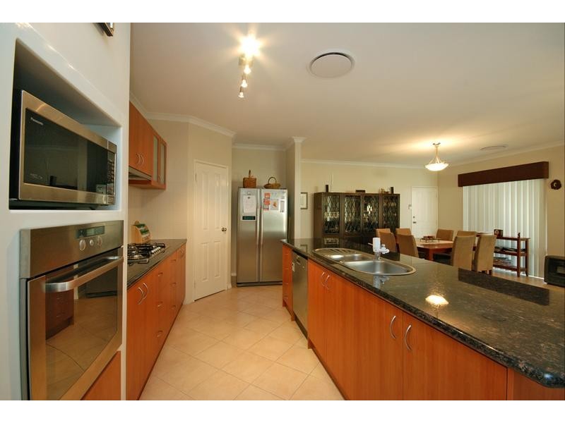 12 Tortorici (Settled) Ave, Sinagra WA 6065