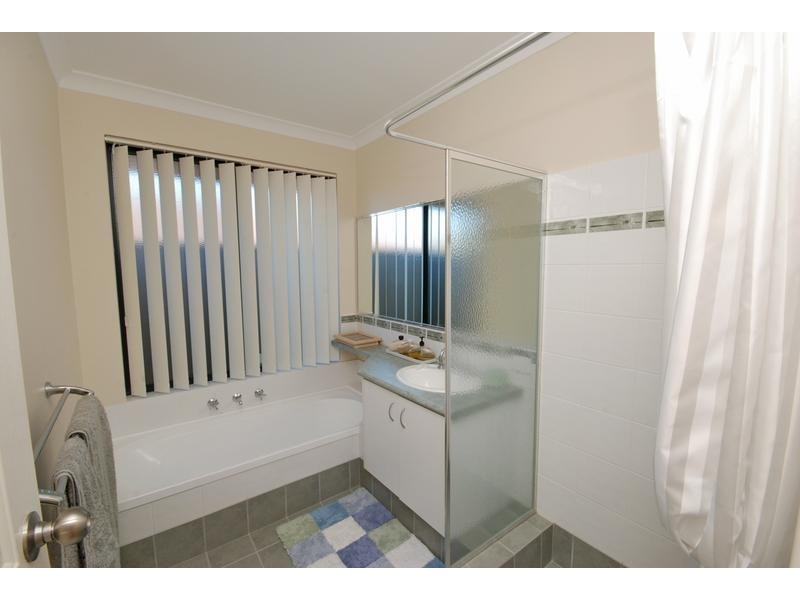 12 Tortorici (Settled) Ave, Sinagra WA 6065