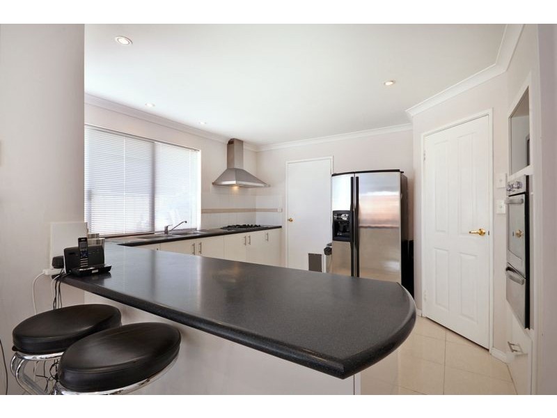 88 St Stephens Crescent, Tapping WA 6065