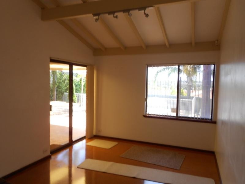 67 Sherington Road, Greenwood WA 6024