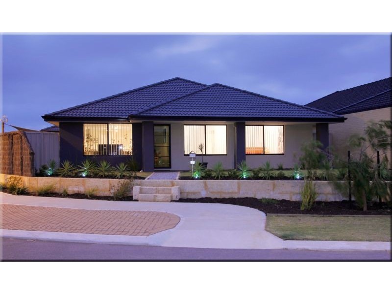 11 Oxted Link, Butler WA 6036