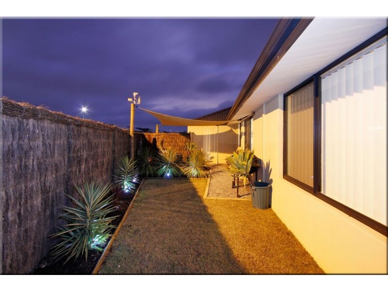 11 Oxted Link, Butler WA 6036