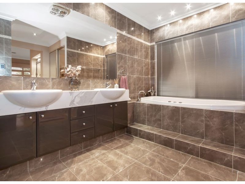 49 Amalfi Drive*, Hillarys WA 6025