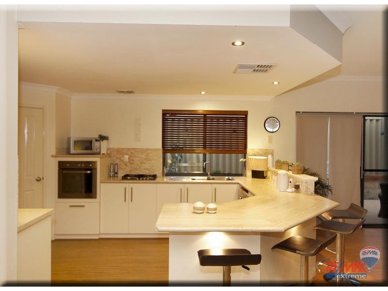 42 Ammanford Crescent, Butler WA 6036