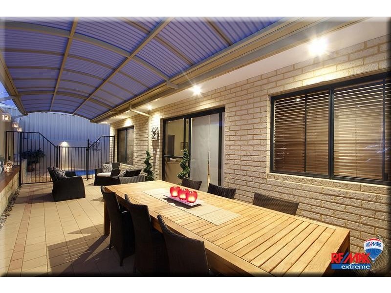 42 Ammanford Crescent, Butler WA 6036