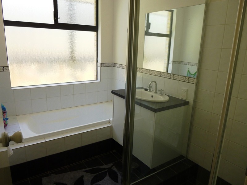 11 Salishan Street, Clarkson WA 6030