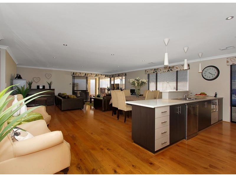 13 Solymar Circle, Burns Beach WA 6028