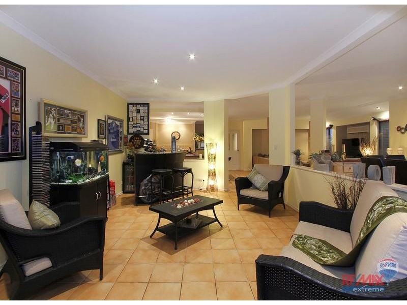 17 Bradman Drive, Butler WA 6036