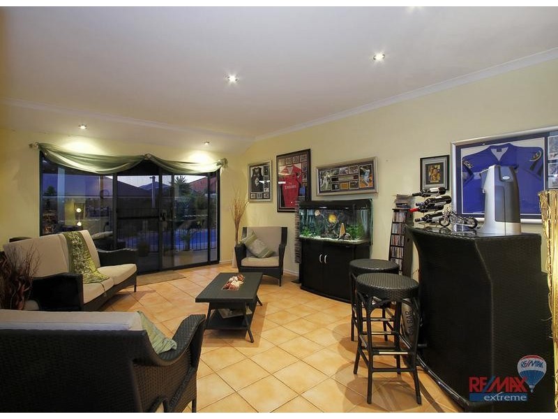 17 Bradman Drive, Butler WA 6036