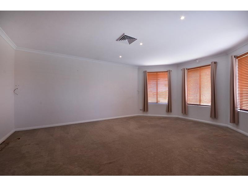 73 Wattle Mews, Hocking WA 6065