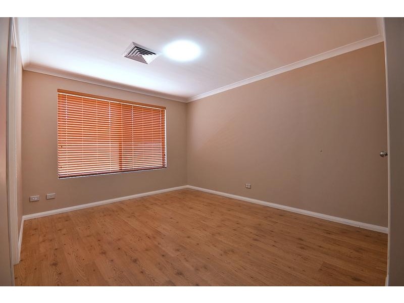 73 Wattle Mews, Hocking WA 6065