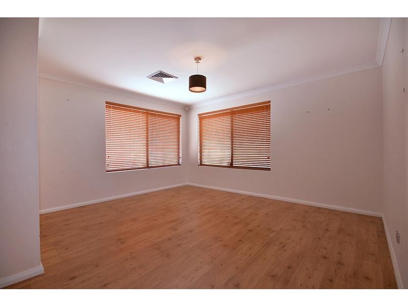 73 Wattle Mews, Hocking WA 6065