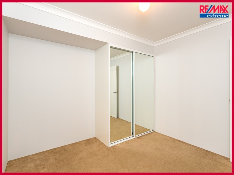 15a Christmas Avenue, Heathridge WA 6027