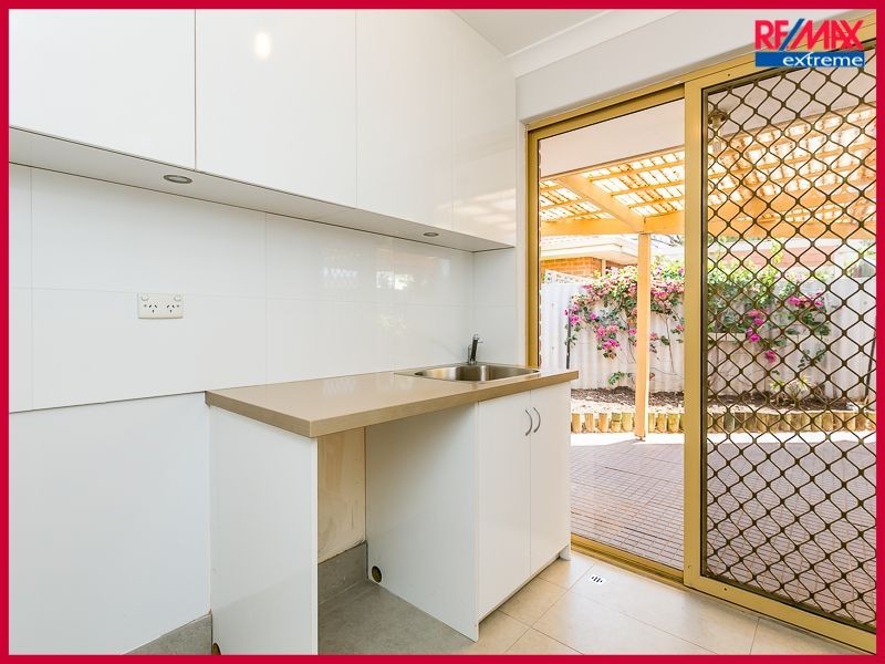 15a Christmas Avenue, Heathridge WA 6027