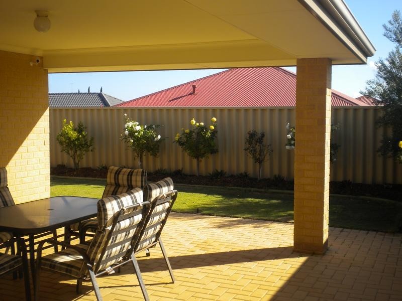 7 Leyland Road, Butler WA 6036