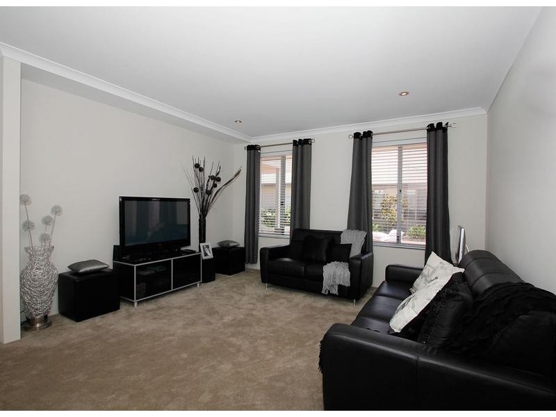 7 Airlie Chase*, Clarkson WA 6030