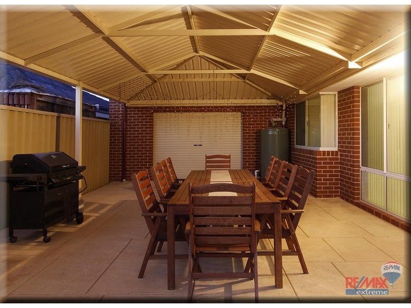 33 Thurleigh Approach, Butler WA 6036