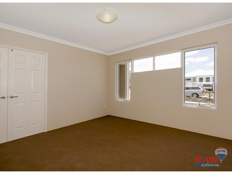 17 Seaside Ave*, Yanchep WA 6035