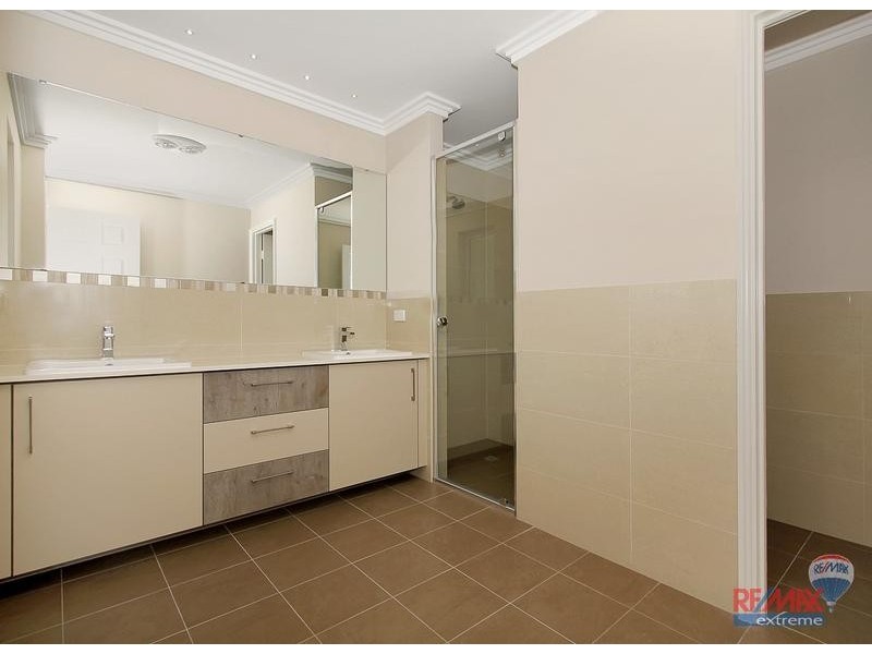 17 Seaside Ave*, Yanchep WA 6035