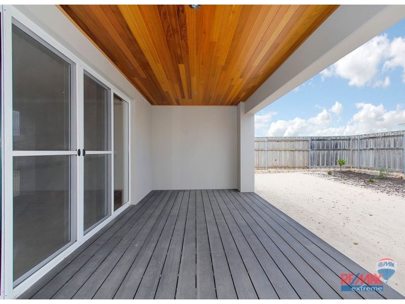 17 Seaside Ave*, Yanchep WA 6035