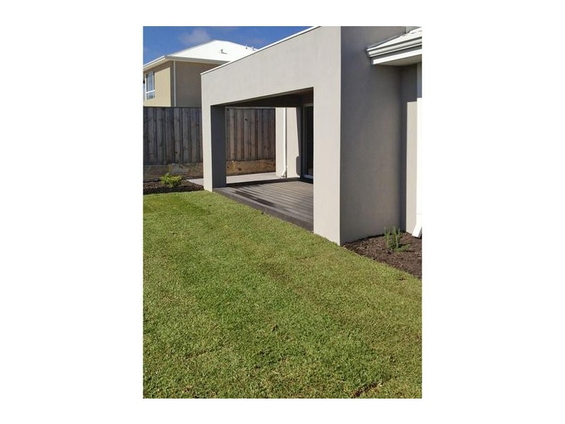 17 Seaside Ave*, Yanchep WA 6035