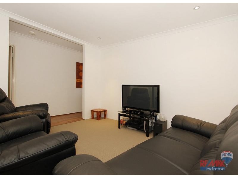 33 Rosegreen Avenue, Butler WA 6036