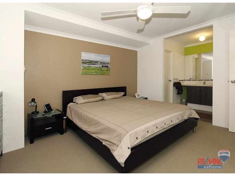 33 Rosegreen Avenue, Butler WA 6036