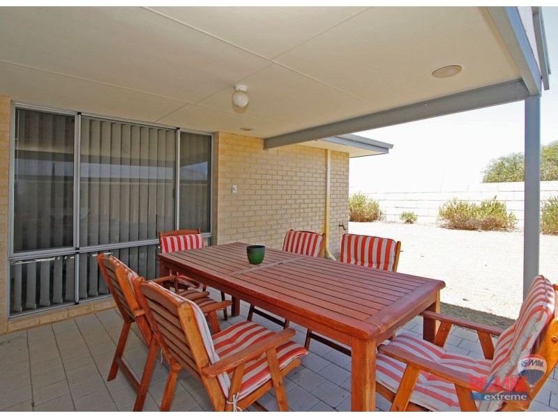 33 Rosegreen Avenue, Butler WA 6036