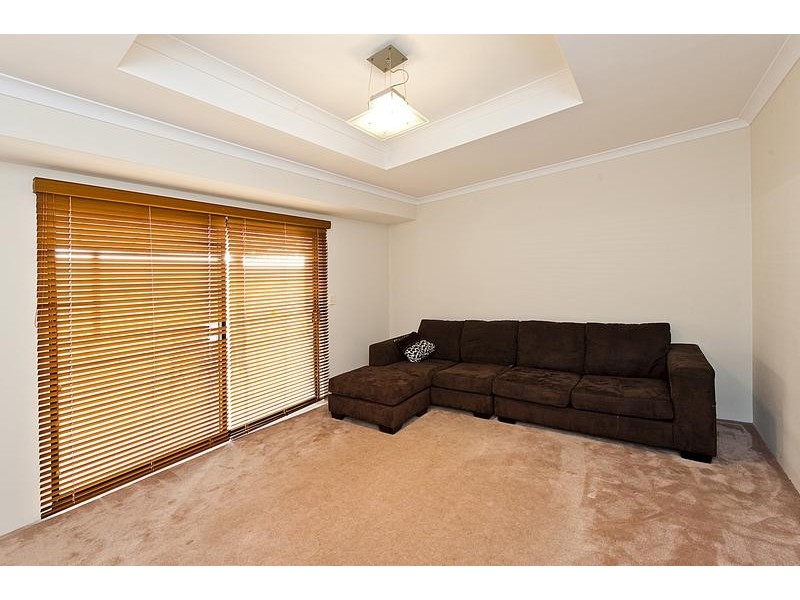 32 Linto Way, Alexander Heights WA 6064