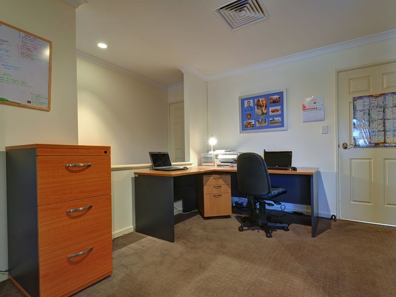 7 Troubridge Retreat*, Ocean Reef WA 6027