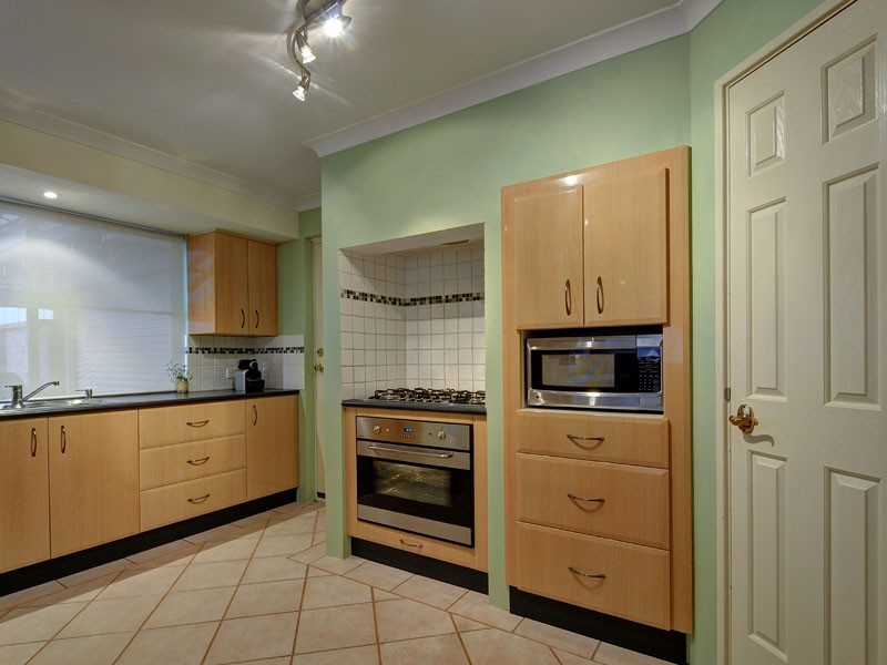 7 Troubridge Retreat*, Ocean Reef WA 6027