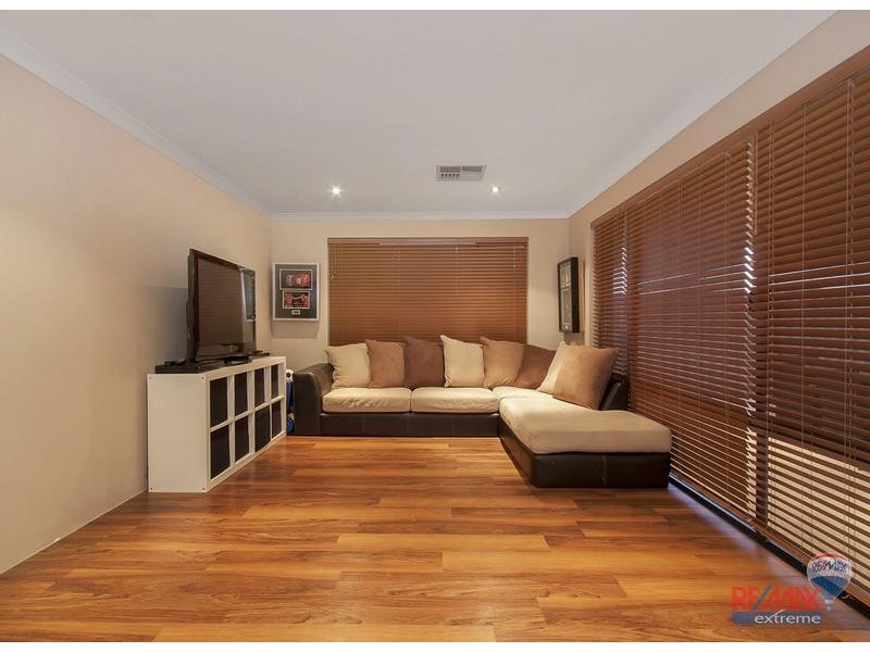 43 Condicote Loop, Butler WA 6036