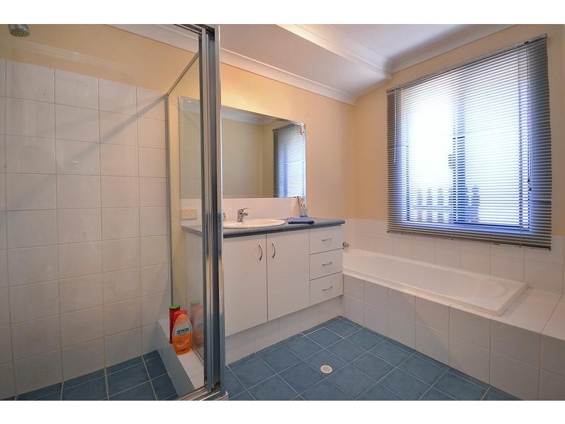 118 St Stephens Crescent, Tapping WA 6065