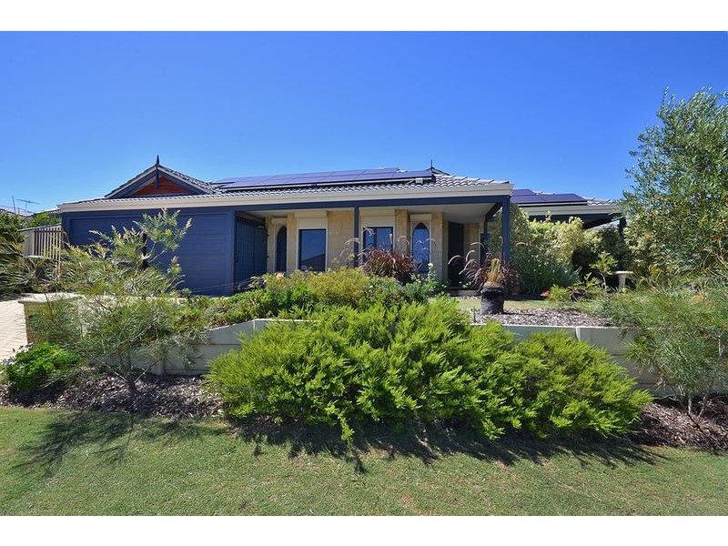 118 St Stephens Crescent, Tapping WA 6065
