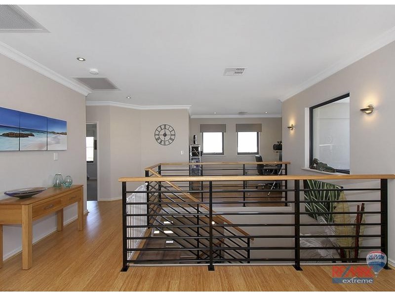 3 Spitfire Ave, Burns Beach WA 6028