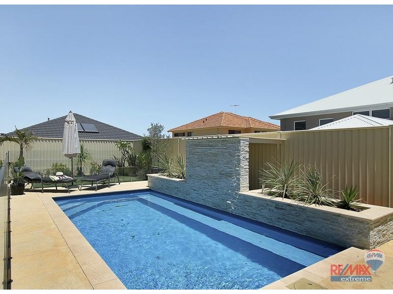 3 Spitfire Ave, Burns Beach WA 6028