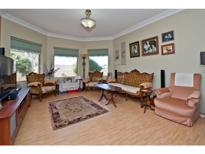 23 Renner Circle, Wanneroo WA 6065