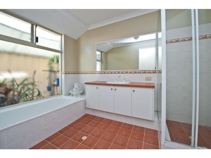 23 Renner Circle, Wanneroo WA 6065