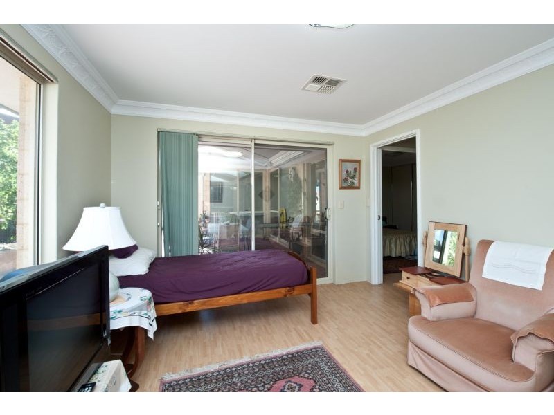 23 Renner Circle, Wanneroo WA 6065