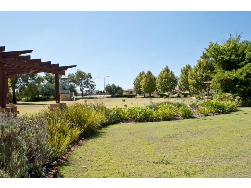 23 Renner Circle, Wanneroo WA 6065