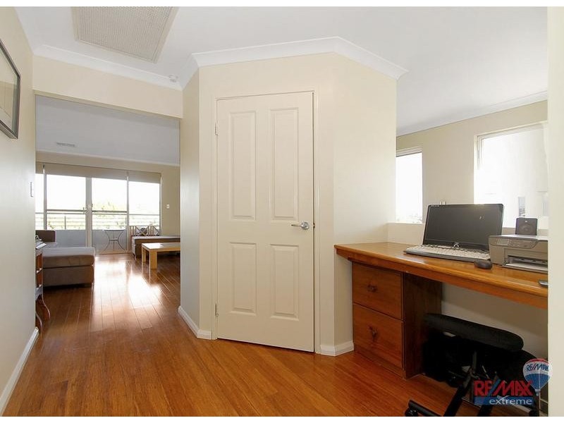 93 Delgado Parade*, Iluka WA 6028