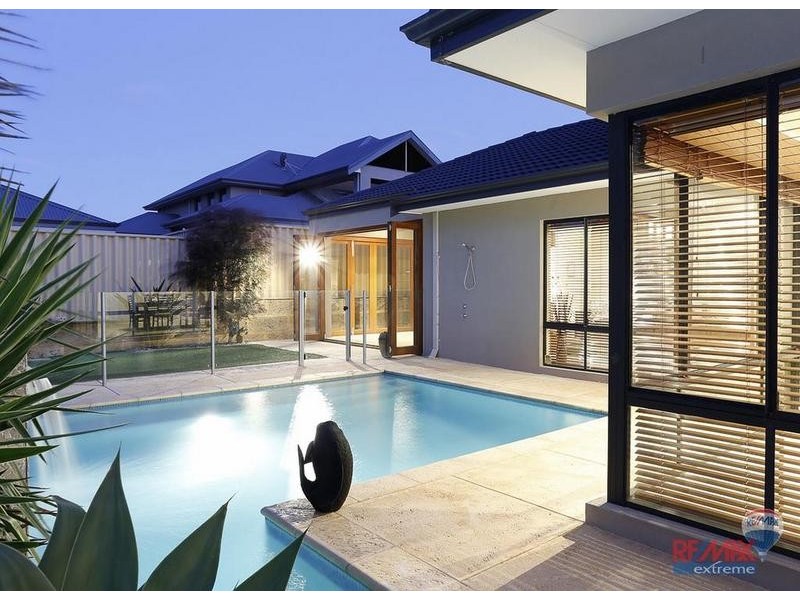 585 Burns Beach Road, Iluka WA 6028