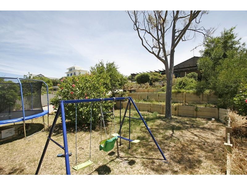 16 Dennis Street, Quinns Rocks WA 6030