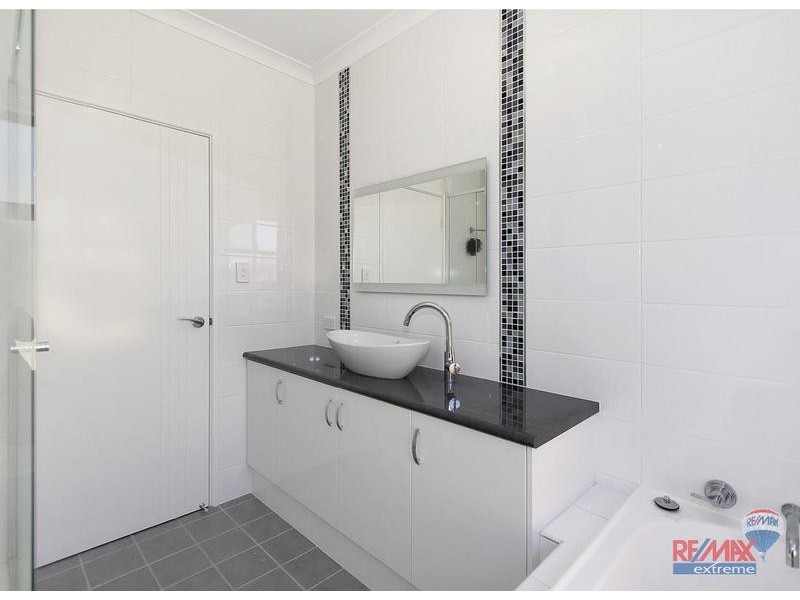 3 Yabbara Ave, Burns Beach WA 6028