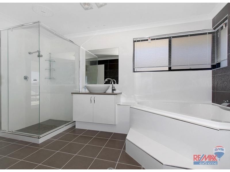 3 Yabbara Ave, Burns Beach WA 6028