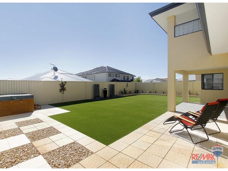 3 Yabbara Ave, Burns Beach WA 6028