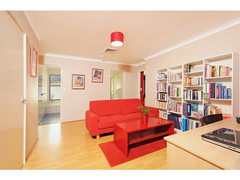 22 Brightlands Circuit, Carramar WA 6031